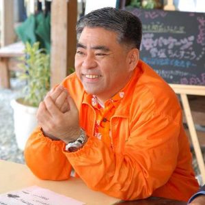 代表取締役西里長治